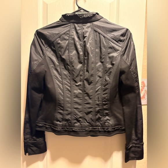 White House Black Market Black Blazer - Picture 5 of 5